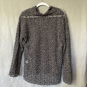Black and white sparkle light sweater size large